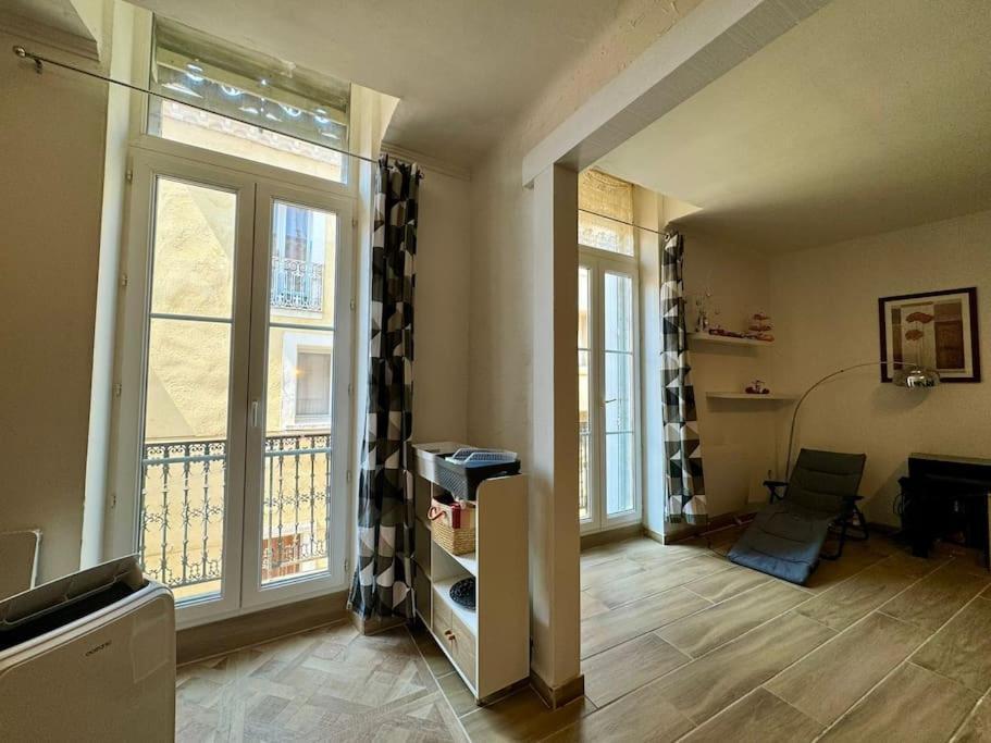 Le Refuge Du Coquelicot Apartment Beziers Luaran gambar