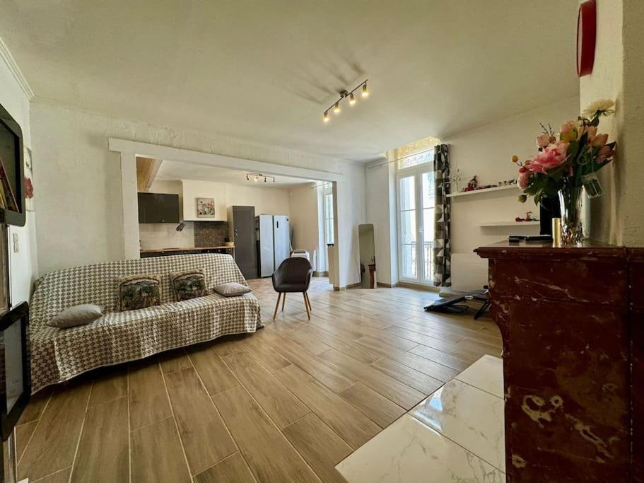 Le Refuge Du Coquelicot Apartment Beziers Luaran gambar