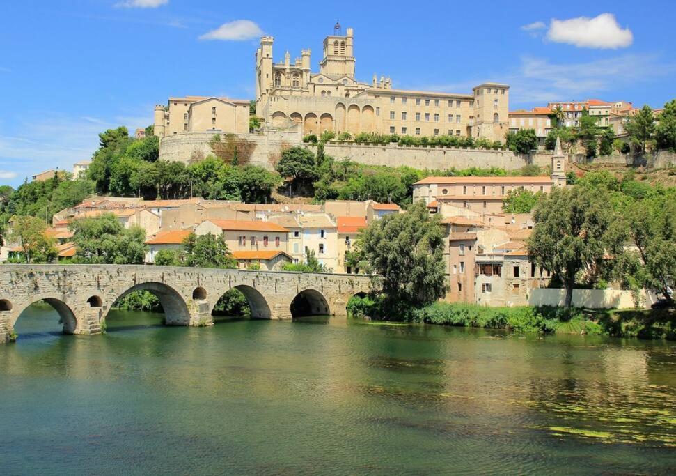 Le Refuge Du Coquelicot Apartment Beziers Luaran gambar